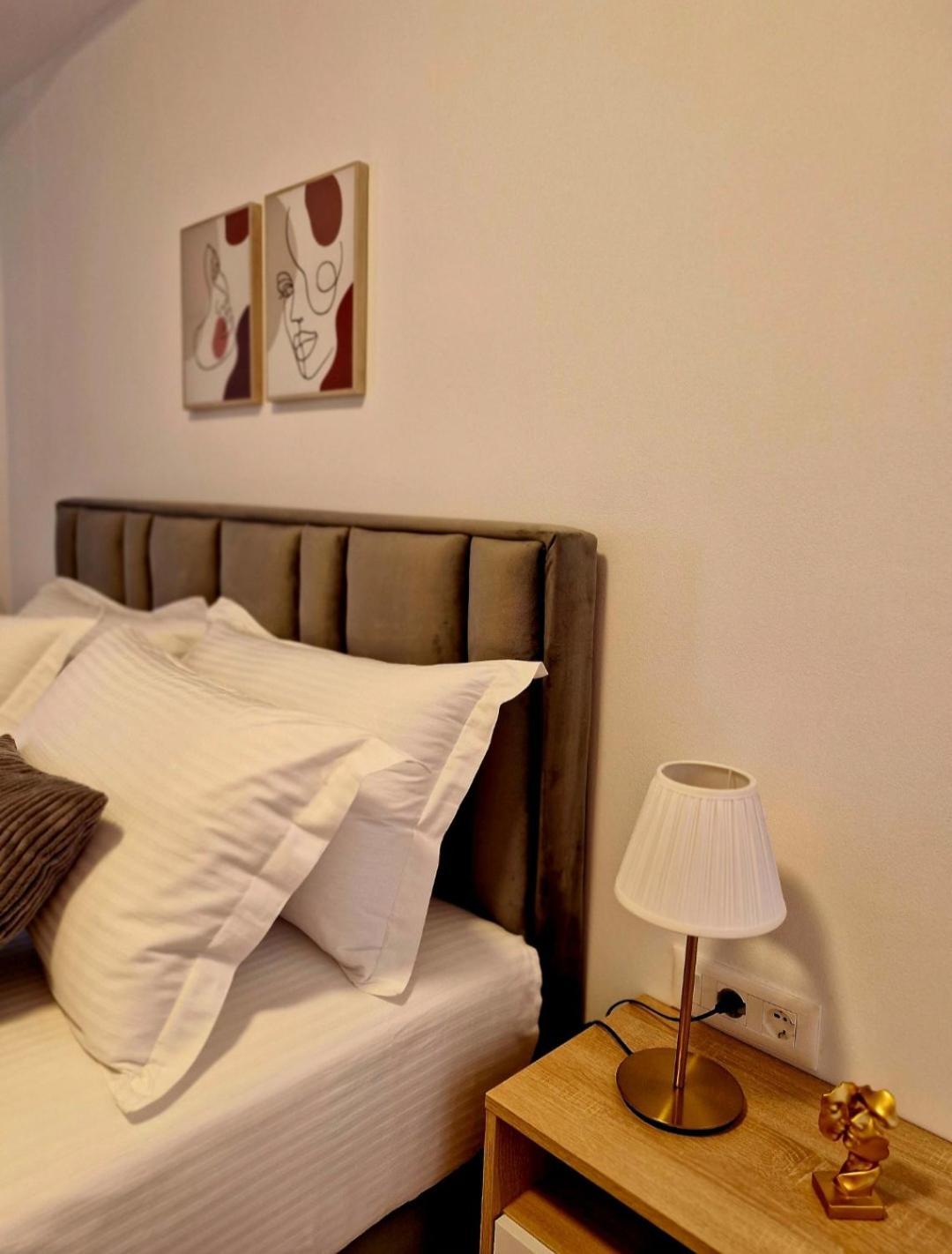 Villa Virginia Sarandë 외부 사진