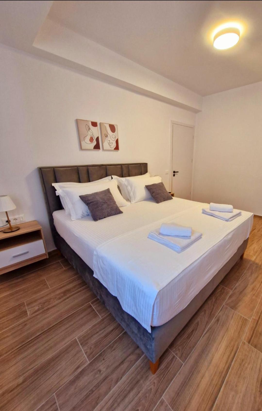 Villa Virginia Sarandë 외부 사진