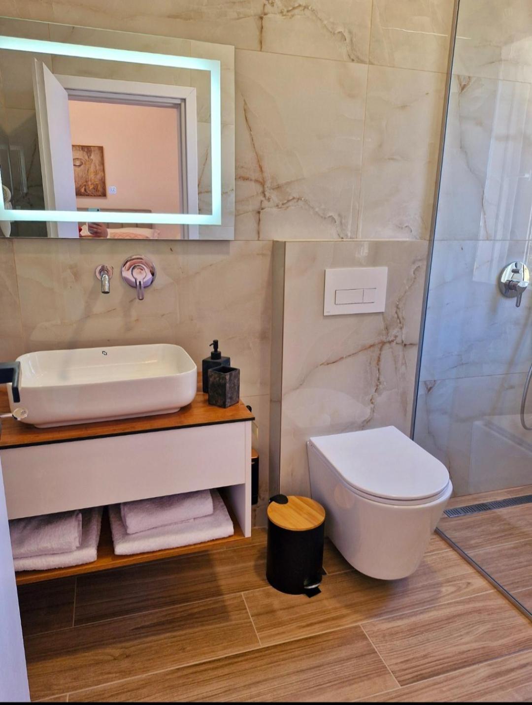 Villa Virginia Sarandë 외부 사진