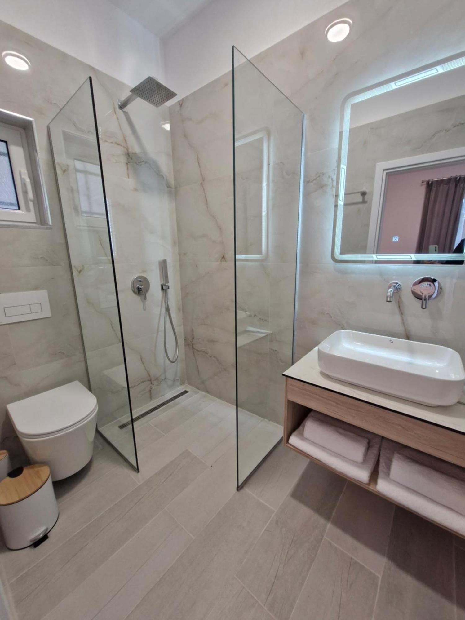 Villa Virginia Sarandë 외부 사진