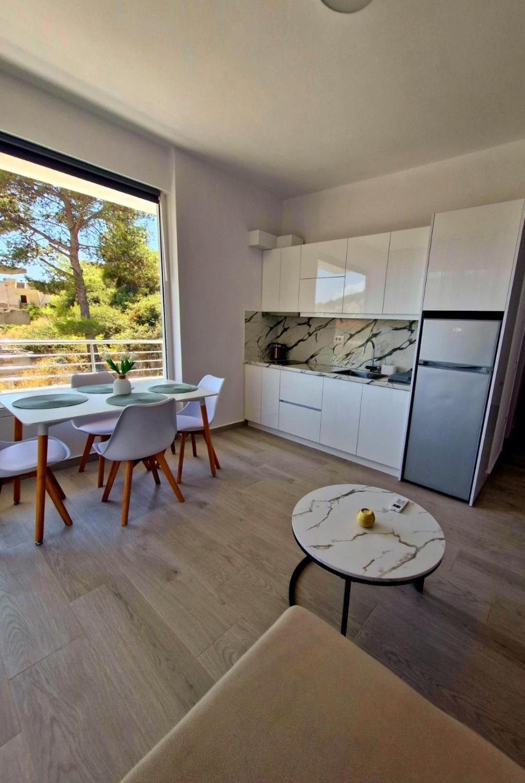 Villa Virginia Sarandë 외부 사진